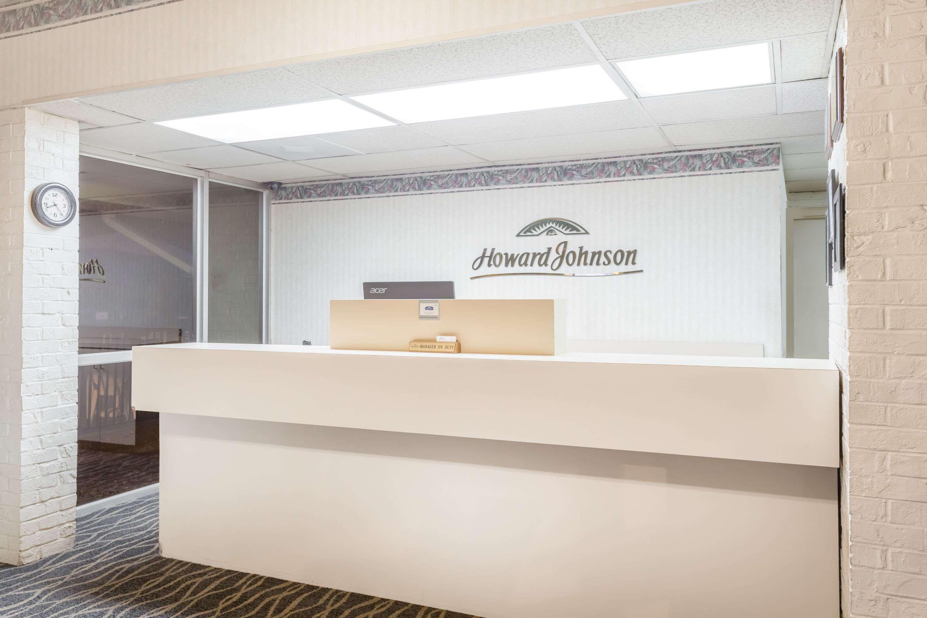 Howard Johnson By Wyndham Commerce Ga Exterior foto